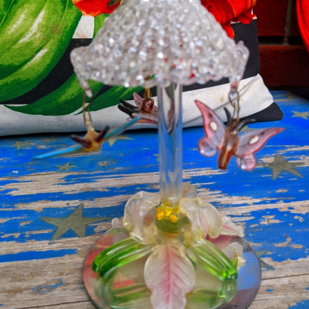 Glass moving butterfly sculpture!!